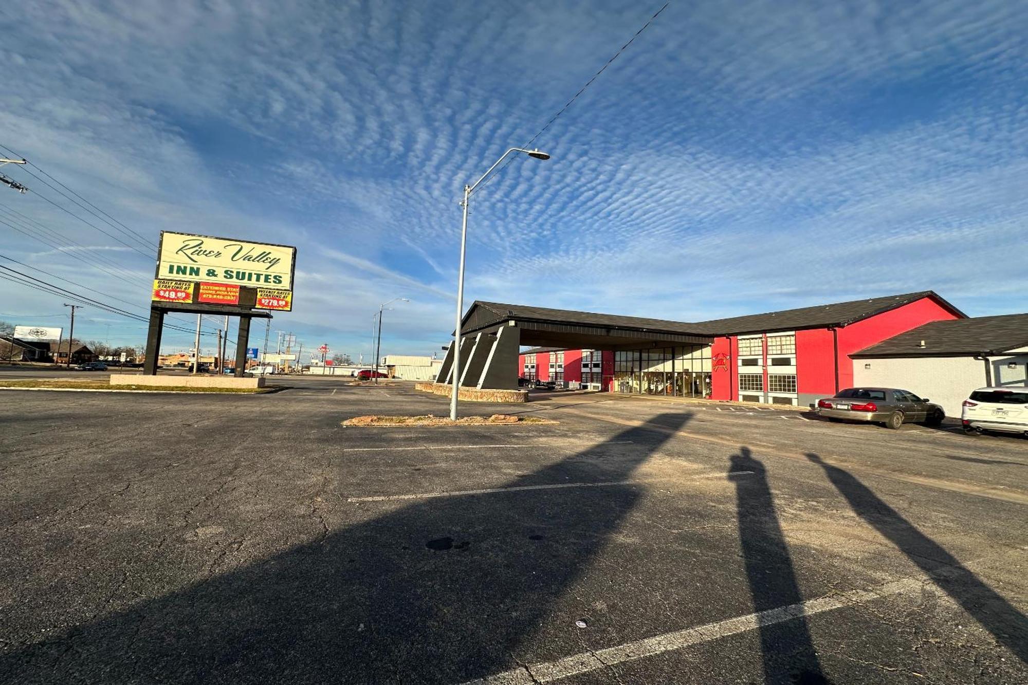 River Valley Inn And Suites By Belvilla Fort Smith Dış mekan fotoğraf